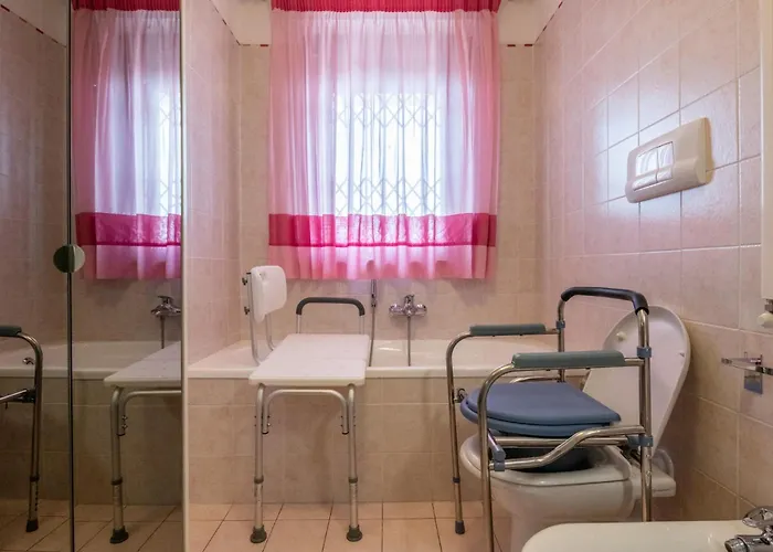 Graces House アパート ピサ