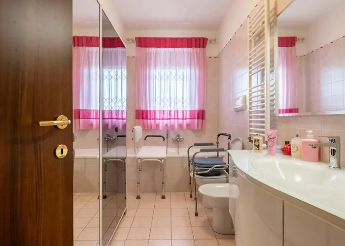 Graces House アパート